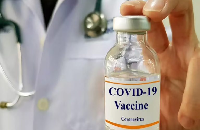 Corona Vaccine Update : रांची के इन चार सरकारी अस्पतालों और 24 निजी अस्पतालों में उपलब्ध है कोरोना का टीका, जानें टीका लगवाने का समय