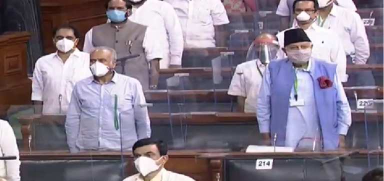 कोरोना काल में क्या क्या बदला, कैसे सदन पहुंचे सांसद