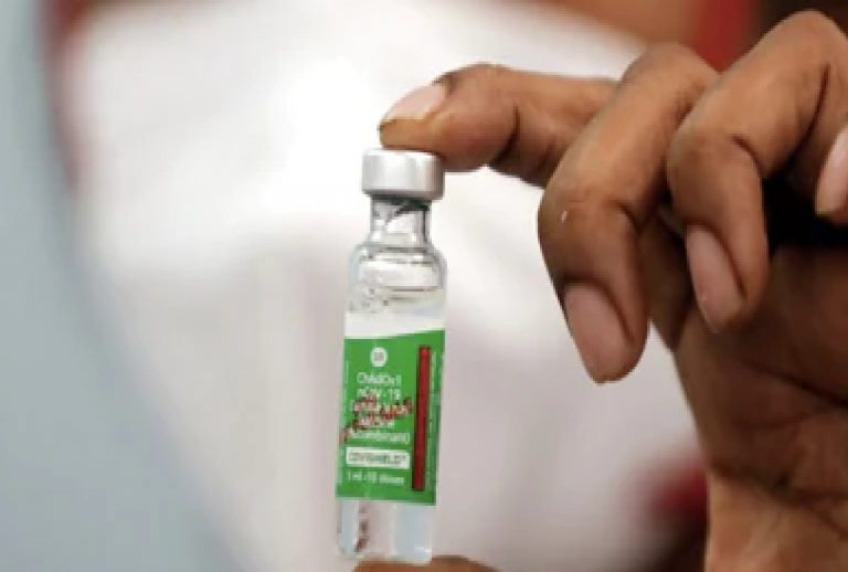 Covishield Vacine : कोविशील्ड ने संक्रमण के खतरे को 93 फीसद और मौत के खतरे को 98 फीसद किया है कम : शोध