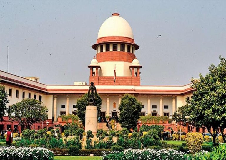 लॉ की अंतिम परीक्षा होगी ऑनलाइन, अदालत में  परीक्षा को चुनौती देने वाली याचिका खारिज़