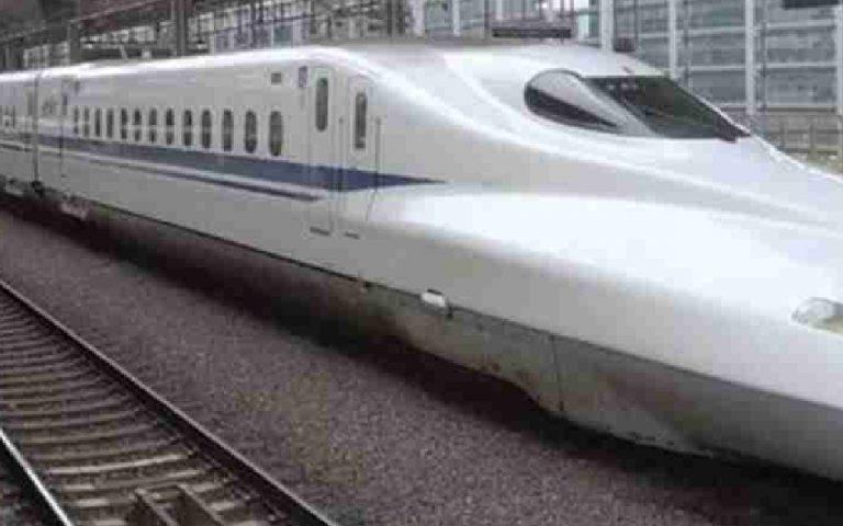 भारत में समुद्र के अंदर दौड़ेगी Bullet Train, अंडरग्राउंड टनल के लिए NHSRCL ने किया  टेंडर जारी