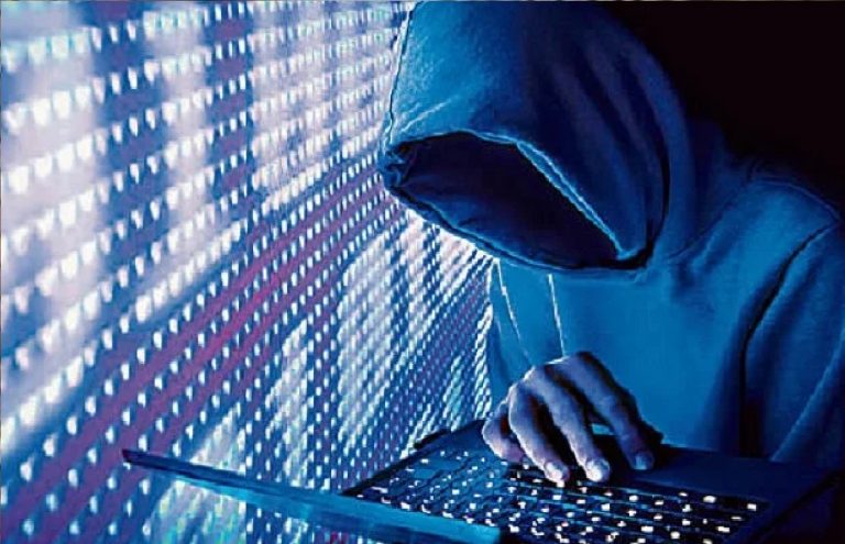 ‍Bihar: Cyber Fraud ने एटीएम से निकाले 2.5 लाख रुपये, पीड़ित खोजता रहा साइबर थाना, जानें पूरा मामला