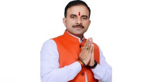 UP Chunav 2022: पहली बार 26 वोटों से विधायक नहीं बन पाए थे सुशील सिंह, जानें कैसा रहा अब तक का सफर
