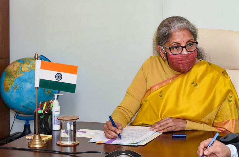 Budget for women 2021 : इस आम बजट से महिलाओं को है काफी उम्‍मीदें