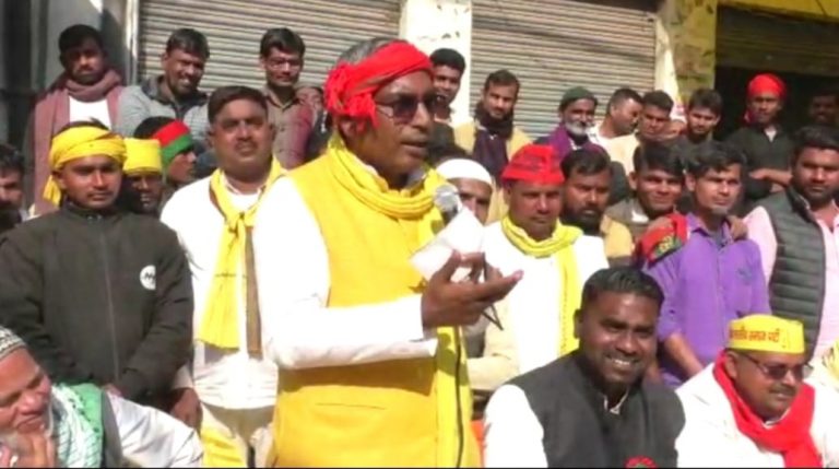 सुभासपा प्रमुख ओमप्रकाश राजभर समेत 16 पर मुकदमा दर्ज, मामूली सी बात पर हुई क्रॉस FIR
