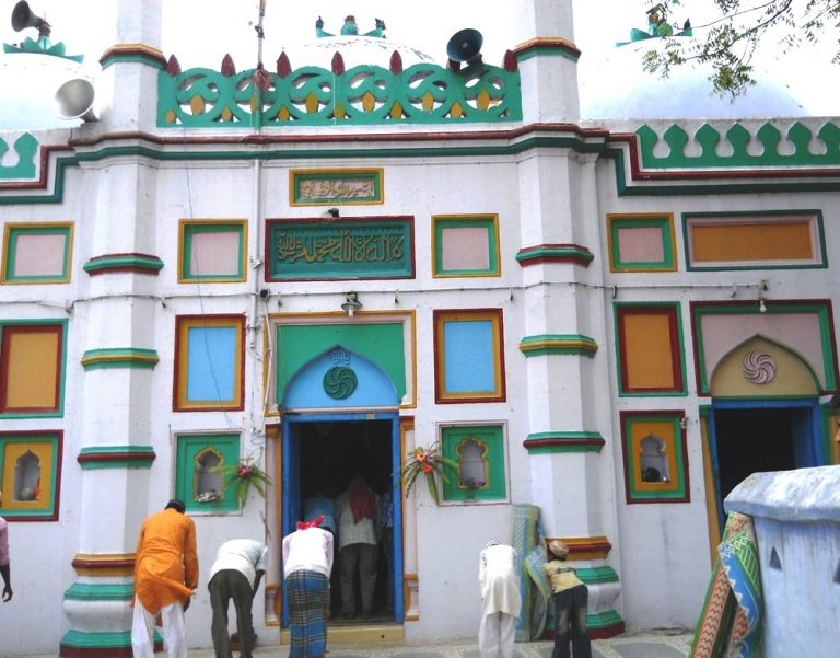 बिहार में तीसरे अशरे के साथ शुरू हुई ईद की तैयारी, जहन्नुम से बचने के लिए अल्लाह से दुआ मांग रहे रोजेदार