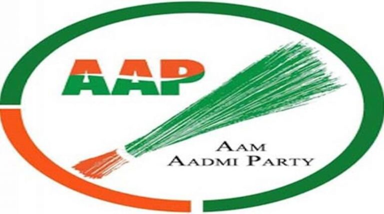 राजस्थान में बढ़ा AAP का कुनबा, बीजेपी के पूर्व विधायक देवेंद्र कटारा ने समर्थकों सहित थामा पार्टी का दामन