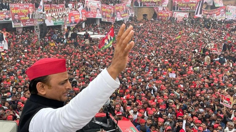 UP Election 2022: सस्पेंस खत्म, मैनपुरी की करहल सीट से विधानसभा चुनाव लड़ेंगे अखिलेश यादव
