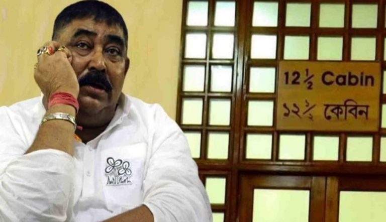 West Bengal: TMC नेता अनुव्रत मंडल को 10 दिनों की सीबीआई रिमांड, मवेशी तस्करी मामले में हुई गिरफ्तारी