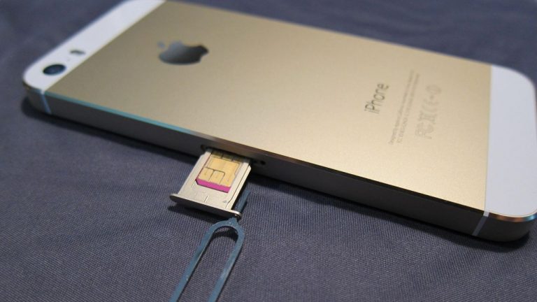 Apple iPhone अब चलेगा बिना सिम कार्ड के, जानिए क्या है जादू