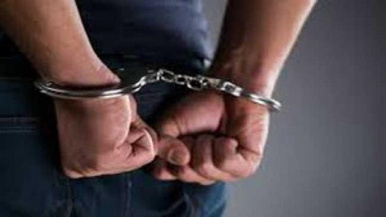 गुमला में वीडियो बना ब्लैकमेल करनेवाला ऑपरेटर गिरफ्तार