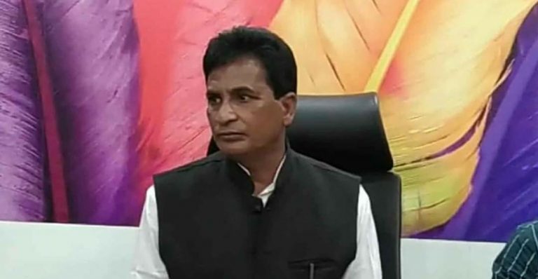 बंगाल में चुनाव के बीच ममता बनर्जी की पार्टी TMC को बड़ा झटका, बीरभूम जिला के उपाध्यक्ष ने पार्टी से दिया इस्तीफा
