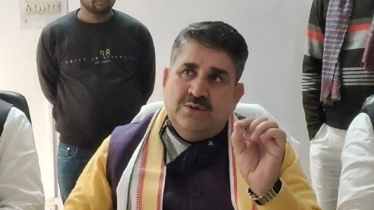 बिहार सरकार में बदली पोस्टिंग की प्रक्रिया, राजस्व विभाग को मिले 4325 कर्मचारी
