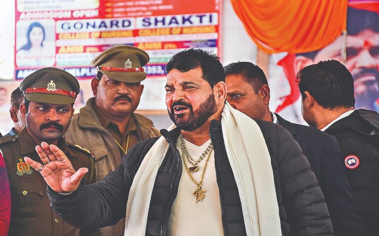Wrestler Protest: ‘अगर मुंह खोला, तो सुनामी आ जायेगी’, कुश्ती संघ के अध्यक्ष बृजभूषण ने रेसलरों पर बोला हमला
