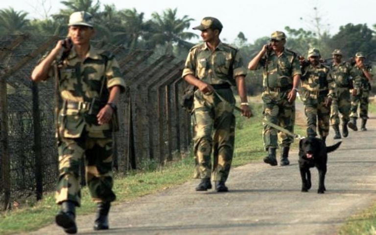 Meghalaya: बीएसएफ चौकी पर भीड़ ने किया हमला, पांच लोग घायल