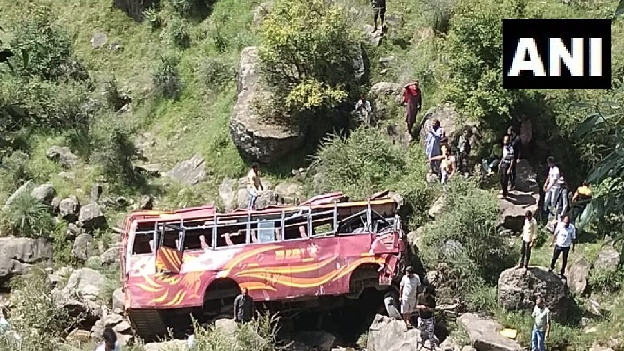 Bus accident (Demo Pic)