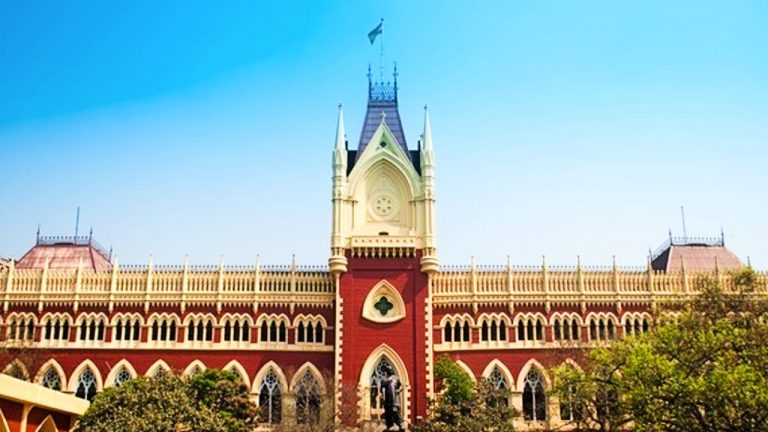 Post Poll Violence: चुनाव के बाद हुई हिंसा के पीड़ितों की घर वापसी के लिए कलकत्ता हाईकोर्ट ने बनायी कमेटी
