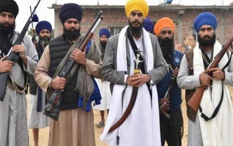 Punjab: भगोड़े ‘अमृतपाल’ का गनमैन तजिंदर गिल गिरफ्तार, अजनाला कांड में भी शामिल होने के मिले सबूत