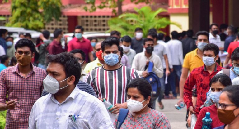 भारत के कई राज्यों में ओमिक्रॉन का कम्युनिटी स्प्रेड, WHO ने चेताया, हल्के में लेना पड़ सकता है भारी