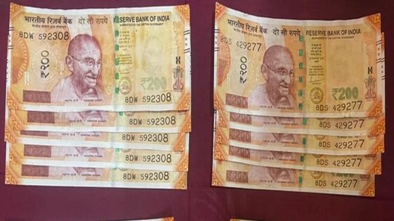 PIBFactCheck : साफ-सुथरे नोटों पर कुछ लिखने से हो जाते हैं अमान्य? जानें क्या है असली सच्चाई