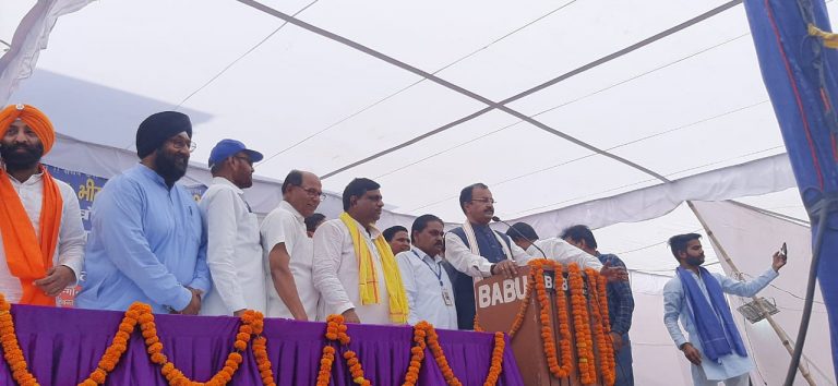 बरेली में डिप्टी सीएम केशव प्रसाद ने डॉ. आंबेडकर को नमन कर सपा पर साधा निशाना, महंगाई पर बोले…