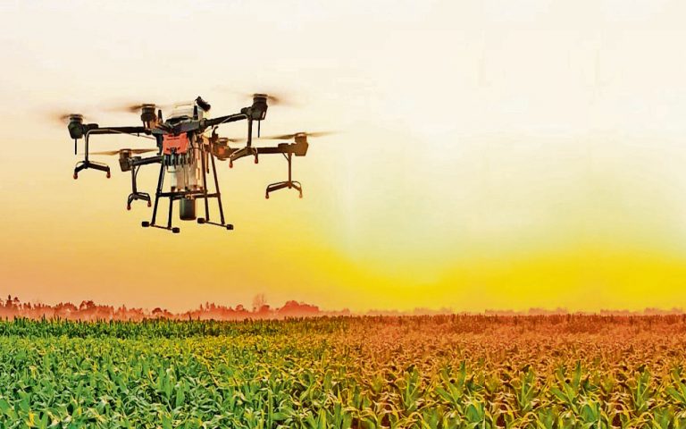 अब Drone टेक्नोलॉजी कोर्स से जुड़ सकेंगे 10वीं और 12वीं पास विद्यार्थी, ऐसे करें ड्रोन पायलट बनने की तैयारी