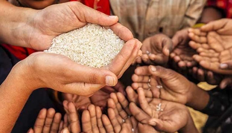 PMGKAY: अगले 5 साल तक 80 करोड़ लोगों को मुफ्त मिलेगा राशन! जानें कैसे पा सकते है लाभ