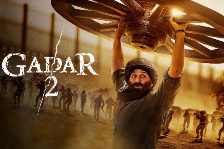Gadar 2 Box Office Collection Day 1: सनी देओल की फिल्म ने बॉक्स ऑफिस पर मचाया तहलका, पहले दिन धुआंधार कमाई