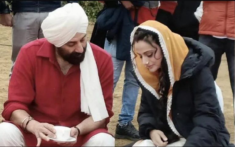 Gadar 2: इस दिन जारी होगा तारा सिंह-सकीना का फर्स्ट लुक, सिने प्रेमियों के लिए बेहद खास होगा आनेवाला सप्ताह