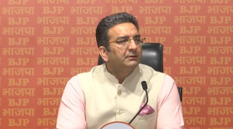 संविधान नहीं, इंडिया गठबंधन व भ्रष्टाचारी खतरे में हैं : भाजपा