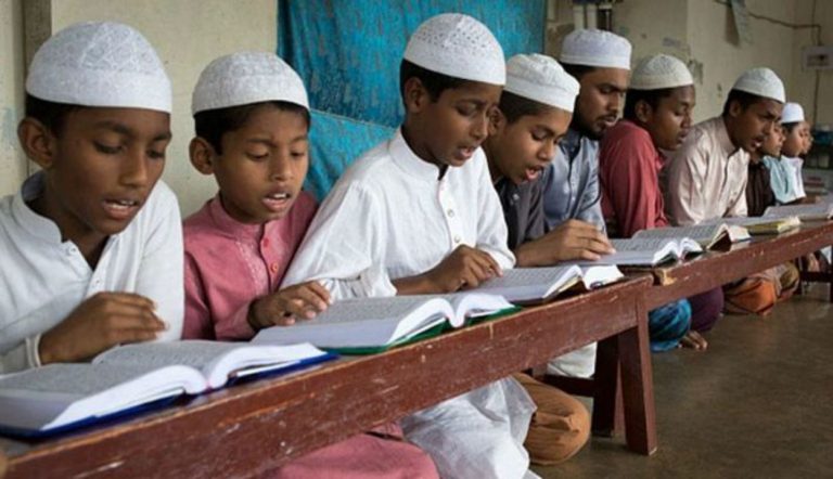 बिहार में 86.71 करोड़ से अपग्रेड होंगे 1100 मदरसे, उपलब्ध करायी जायेंगी क्लास रूम, लाइब्रेरी जैसी बुनियादी सुविधाएं