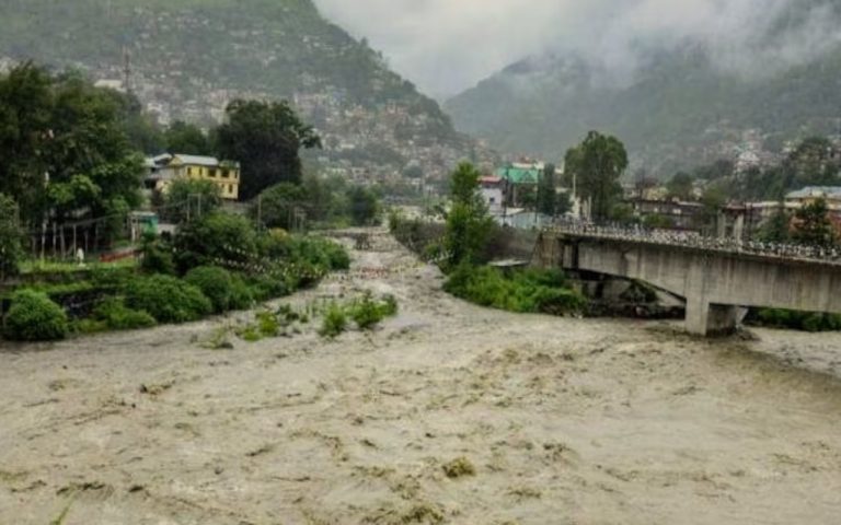 चिंताजनक है शहरों में बाढ़ की स्थिति