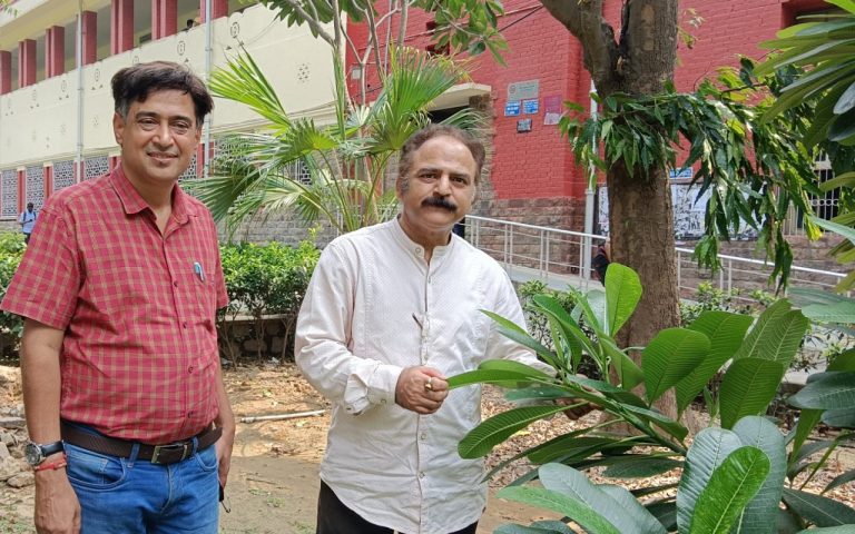 हिंदू काॅलेज में व्याख्यान : प्रसिद्ध सिनेकार संजय जोशी ने कहा सिनेमा की भाषा सबसे असरकारक