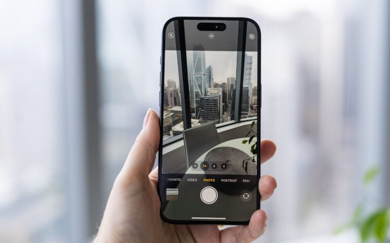 iPhone से शानदार तस्वीरें लेने में काम आएंगे ये 7 टिप्स