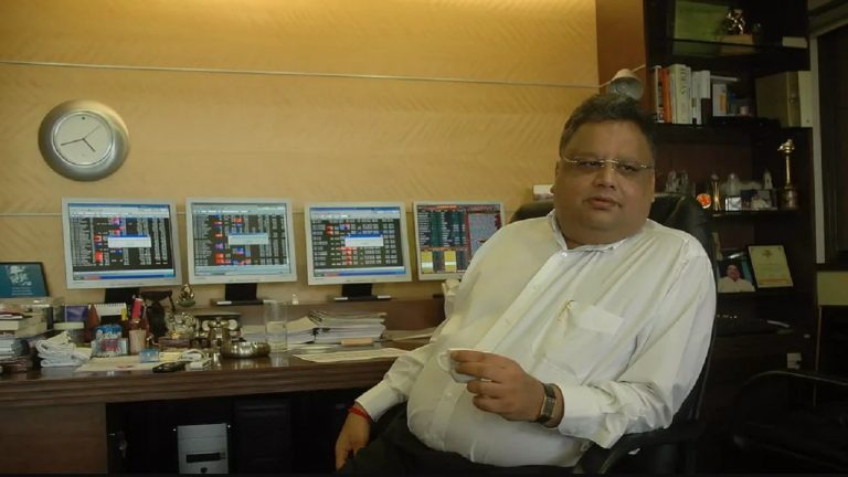 राकेश झुनझुनवाला अपने पीछे 43 हजार करोड़ की संपत्ति छोड़ गए, जाने परिवार में कौन-कौन संभालेगा संपत्ति