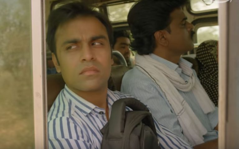Panchayat review: शाहरुख खान के ‘स्‍वदेस’ की याद दिलायेगी ये फिल्‍म, लेकिन इसमें ट्विस्‍ट है?
