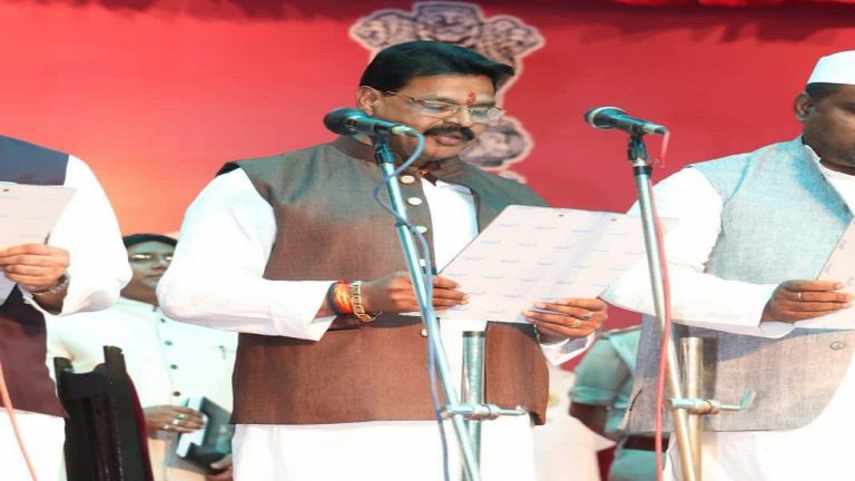 Bihar: ‘RJD कोटे से भूमिहार मंत्री पसंद नहीं आया..’, कार्तिक कुमार ने बताया इस्तीफे की वजह, जानें