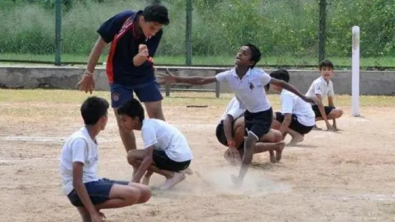 Sarkari Naukri: शारीरिक शिक्षकों के 6हजार पद होनी थी भर्ती, केवल एक हजार ही आए आवेदन,जानें आगे का शेड्यूल