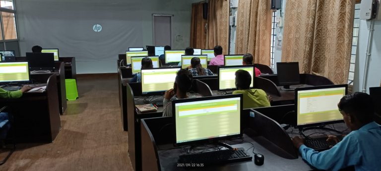 Jharkhand News : कंप्यूटर में दक्ष बनेंगे बच्चे, खुलेंगे तीन और कंप्यूटर ट्रेनिंग सेंटर, मिलेगी मुफ्त ट्रेनिंग