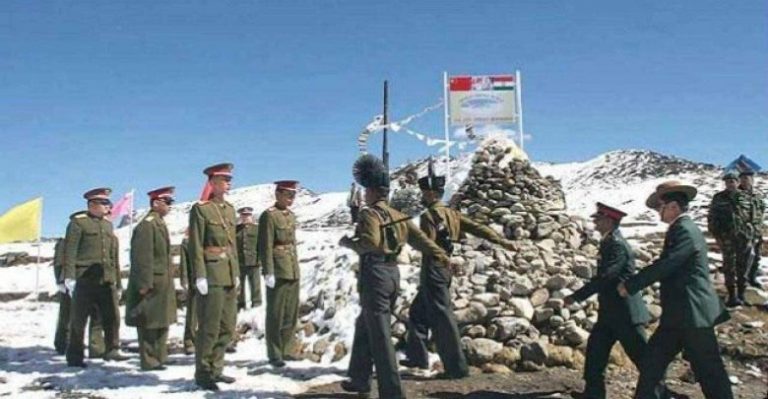 Indian Army: चीन, पाकिस्तान के साथ सीमा पर निपटने के लिए भारतीय सेना ने बढ़ाई ताकत, मिलेगा माकूल जवाब