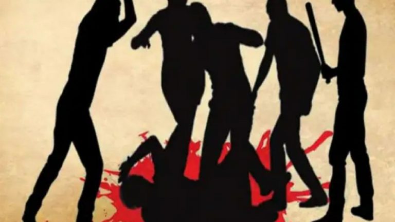 बिहार: बेगूसराय में राजद नेता को मारी गोली, भीड़ ने अपराधी को पीट-पीटकर मार डाला