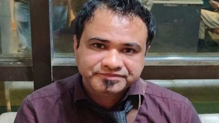 डॉ. कफील खान का उत्पीड़न कर रही योगी आदित्यनाथ सरकार, देवरिया में दर्ज मुकदमा वापस लें