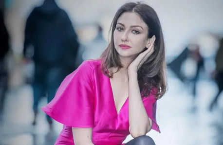 गुरु रंधावा और ध्वनि भानुशाली का नया गाना ‘बेबी गर्ल’ रिलीज, YouTube पर मिल रहे ताबड़तोड़ व्यूज… VIDEO