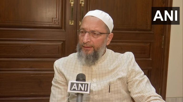 चीन और अदाणी का नाम लेने से डरते हैं पीएम मोदी, केन्द्र सरकार पर एक बार फिर बरसे AIMIM प्रमुख ओवैसी