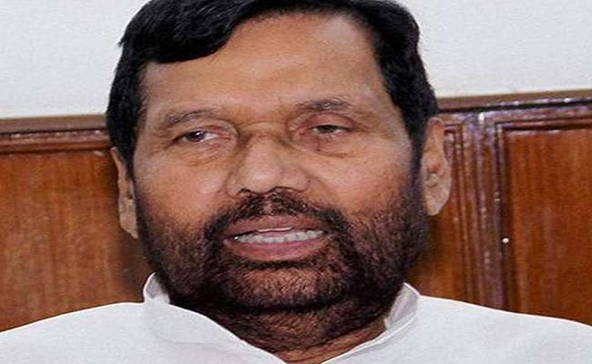 लॉकडाउन : खाद्य सुरक्षा कानून के तहत बिहार में 14 लाख नये लाभार्थियों के लिए 2,770 टन अनाज आवंटित : पासवान