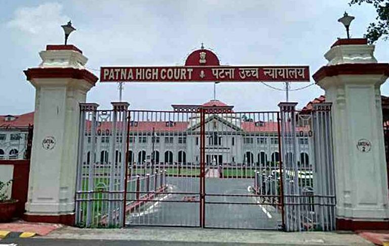 हाइकोर्ट का प्रशासन को सख्त निर्देश, 24 घंटे में हटाएं हाजीपुर-मुजफ्फरपुर राष्ट्रीय राजमार्ग से अतिक्रमण
