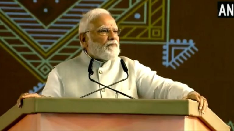 पीएम मोदी का कुशीनगर दौरा भारी बारिश के कारण स्थगित,प्रधानमंत्री को कृषि विश्वविद्यालय का करना था शिलान्यास