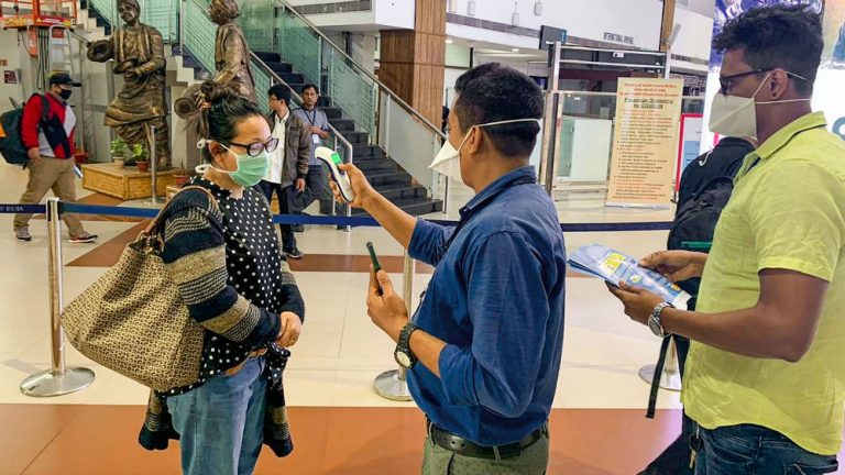 Coronavirus: कोरोना वायरस पर मजाक इनको पड़ा महंगा, कार के नंबर प्लेट पर लिखा ‘COVID19-जेडएन’