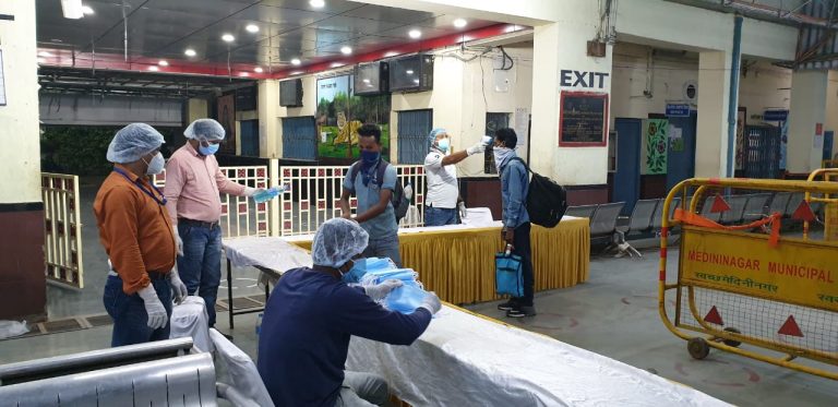 Coronavirus Lockdown Jharkhand LIVE Updates : रविवार को 20 नये कोरोना पॉजिटिव मरीजों की पुष्टि, झारखंड में संक्रमितों की संख्या 370 हुई