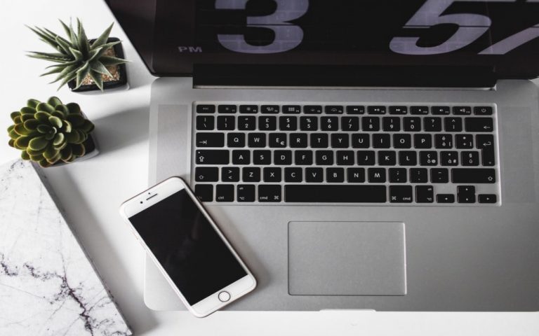 Tech Tips : कंप्यूटर पर कर रहे हों काम और फोन पर आये मैसेज, तो ऐसे करें रिप्लाई